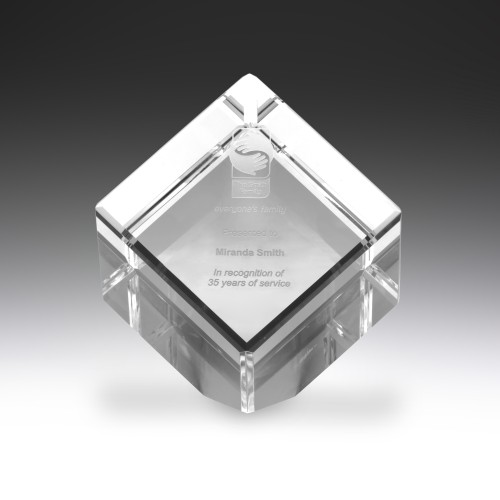 Distinct Corp -  Cube Award 125mm
