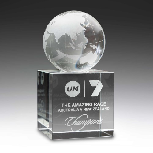 Distinct Corp - Globe Award 110mm